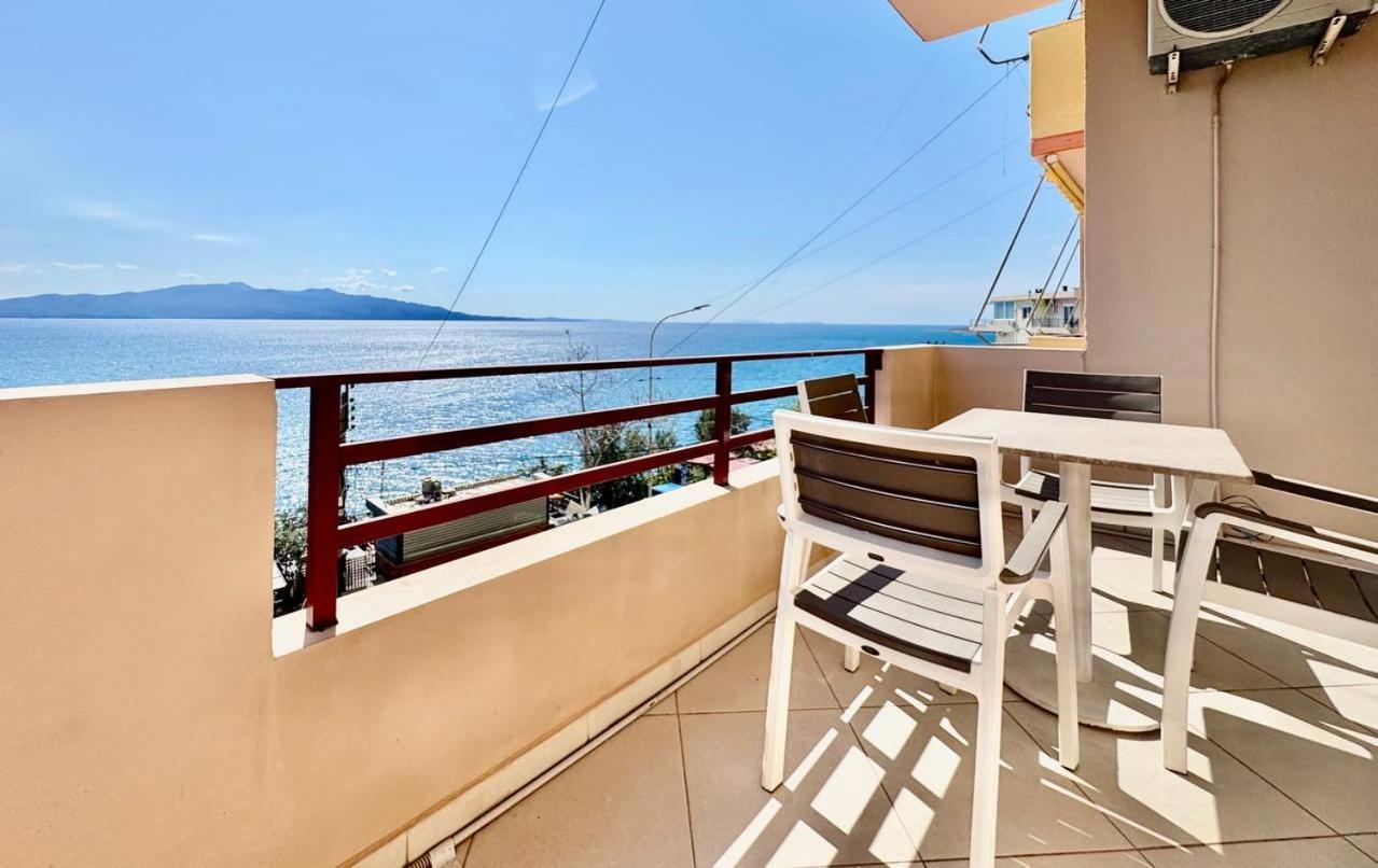 Del Mar Sea View Apartment Sarandë Eksteriør billede
