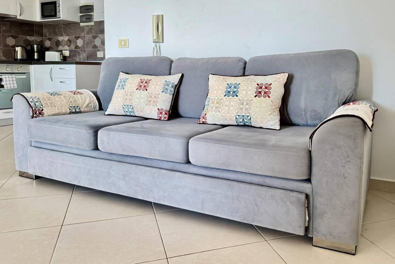 Del Mar Sea View Apartment Sarandë Eksteriør billede